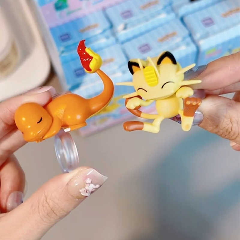 Pokemon Anime Merchandise - Genuine HOLLY BOX Pokemon Pikachu Hug