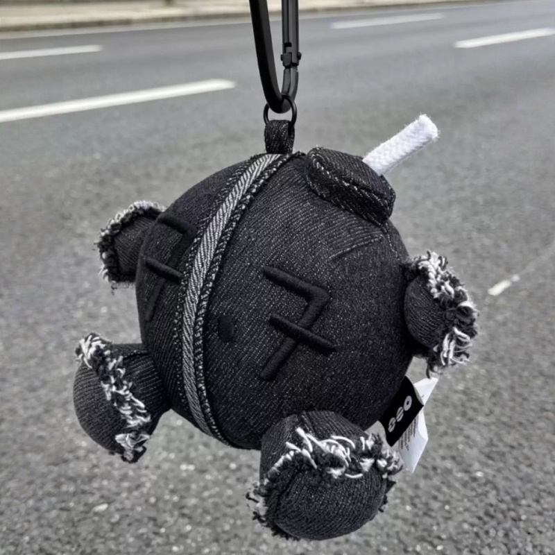 In-stock Black Ami Bom Plush K - Anime Merchandise Plush Toys reseña y precio