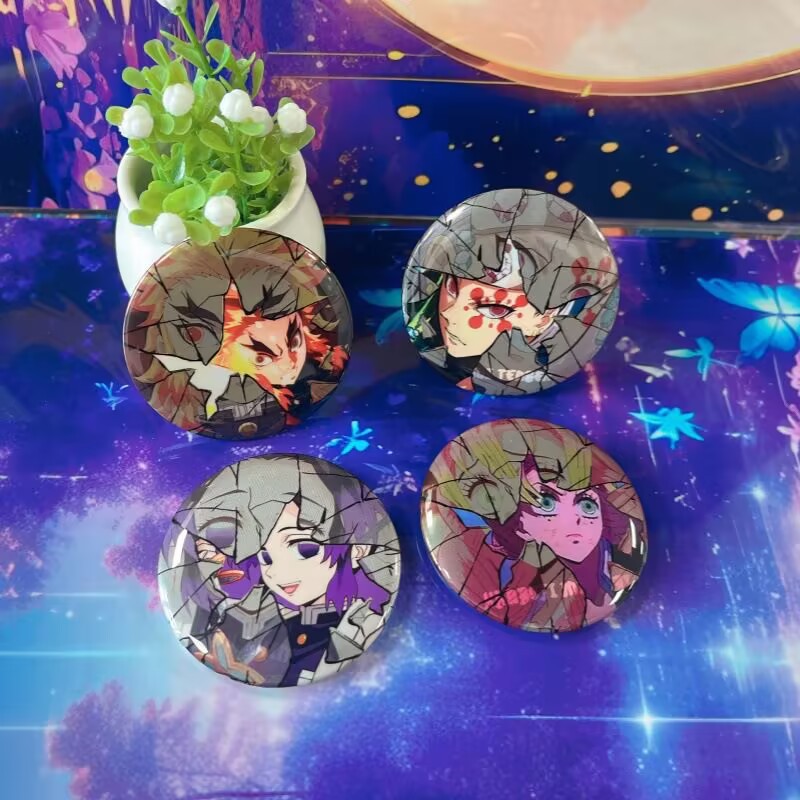 Demon Slayer Broken Badge Anim - Anime Merchandise Demon Slayer reseña y precio