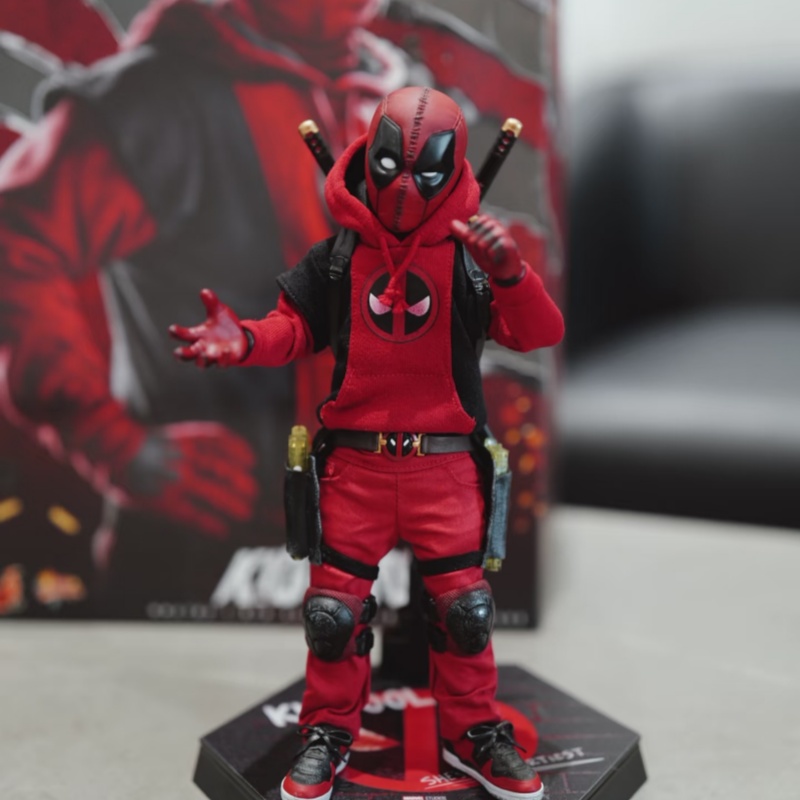 Hot Toys Deadpool Kid Mms763 D - Anime Merchandise For Kids reseña y precio